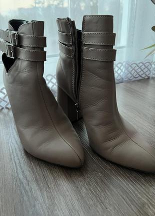 Ботинки кожаные на осень/зима2 фото