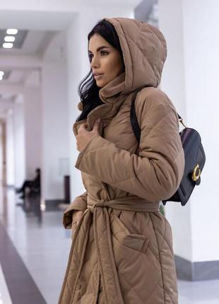 Пальто женское стеганое зимнее теплое, со съемным капюшоном, бренд, кэмел3 фото