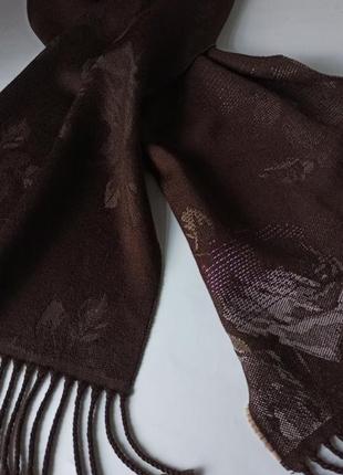 Симпатичный шарф из чистой шерсти от  бренда basler.