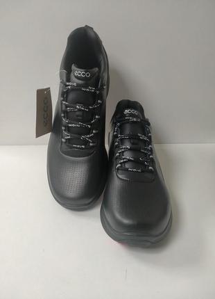 Кросівки чоловічі,теплі,на шнурках.с-5233.
розміри:41-46.ціна-1970грн
матеріал: шкіра.3 фото