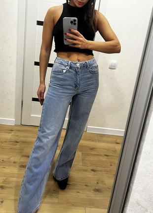 Широкие джинсы тренд3 фото
