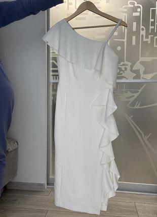Святкова сукня молочна з розрізом на нозі9 фото