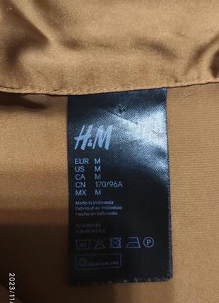 Блуза h&amp;m атласная женская, размер m.4 фото