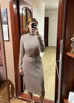 Платье в рубчик теплое