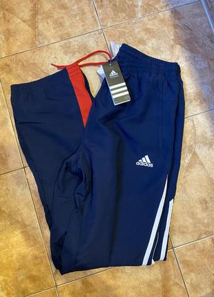 Спортивные штаны adidas