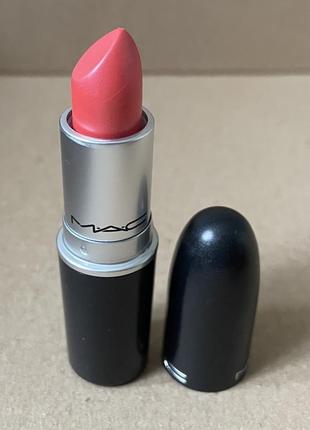 Mac frost lipstick помада для губ costa chic 3063 фото