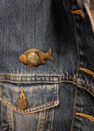 🐟✨ оригінальна брошка "риба" в вінтажному стилі натуральний камінь лабрадорит7 фото