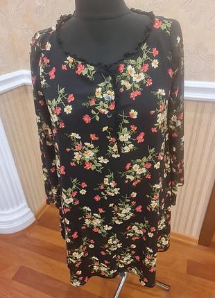 Хорошее универсальное платье- туника р.56