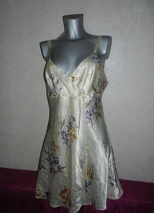 14/46-48/m-l bhs,англія! бежевий колір пеньюар у квітах на запах