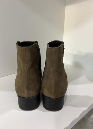 Ботинки , черевики