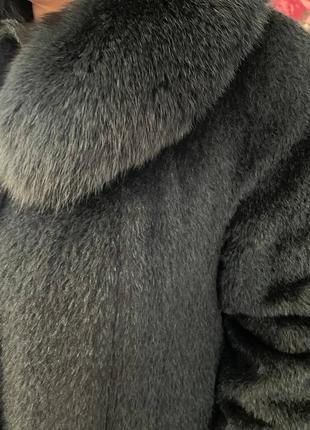 Женское пальто с мехом3 фото