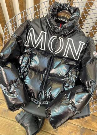 Куртка зима до -15° короткая в стиле moncler лаке дутая черная2 фото