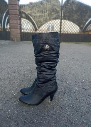 Шкіряні жіночі чоботи на зиму