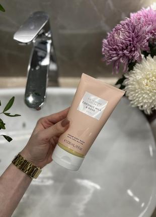 Гель для душу coconut milk &amp; rose calm victorias secret гель для душа виктория сикрет1 фото