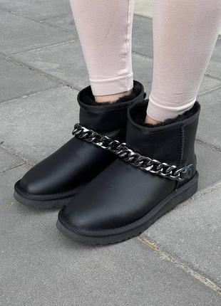 Женские зимові угги ugg chain black leather3 фото