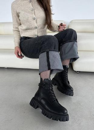 Ботинки кожаные