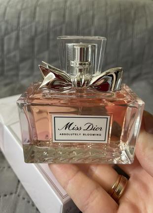 Духи стойкие miss dior absolutely blooming