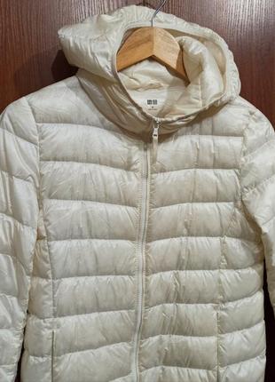 Uni qlo куртка женская пуховая белая легкая и тонкая р s/m2 фото
