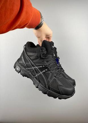 Кроссовки asics
