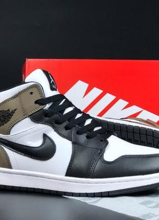 Зимові кросівки nike air jordan