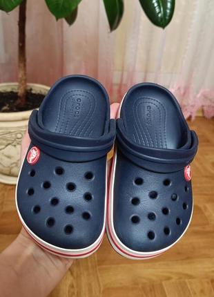 Дитячі шльопанці crocs