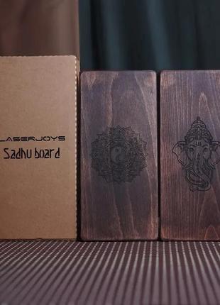 Дошка садху букова дошка sadhu board (масажер для стоп) дерев'яні безпечні шипи9 фото