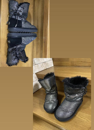 Детские серебристые уги сапоги