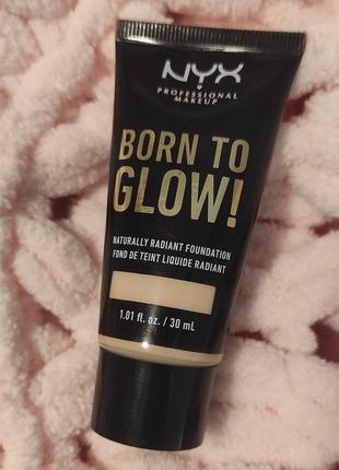 Тональная основа для лица от nyx professional makeup born to glow naturally radiant foundation