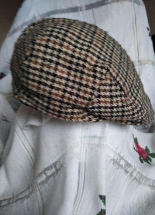 Кепка в різні фігури 57-58см.