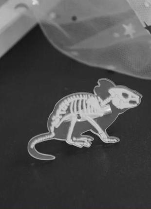 Акриловый пен скелет животного