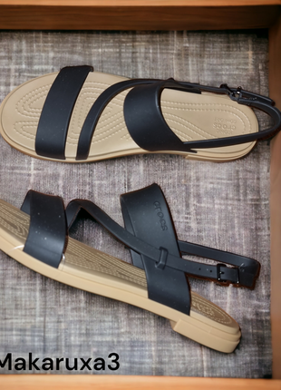 Босоніжки жіночі крокс crocs tulum strappy.