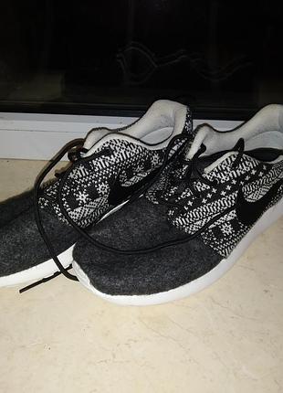 Оригінальні кросівки nike 2