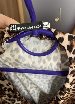 Сукня на запах