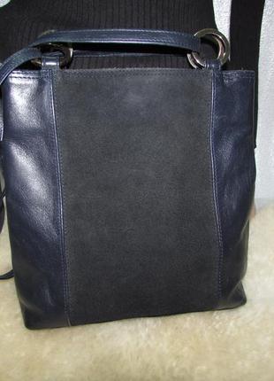Кожаная стильная удобная сумка 2 отделения1 фото