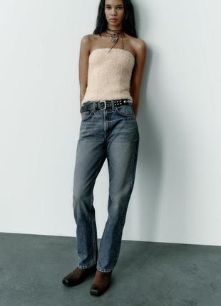 Фактурный топ с открытыми плечами