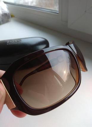 Солнцезащитные очки dolce & gabbana4 фото