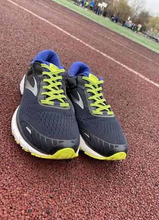 Оригинальные беговые кроссовки brooks defyance 11,р46.5/30.5см для бега, бег марафон, для тренировок,спорта1 фото
