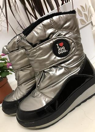 В наличии крутые фирменные легкие стильные сапоги ботинки сапоги на девочку