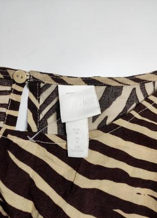 Платье короткое женское бежевого цвета в черную полоску зебра от бренда hm s5 фото