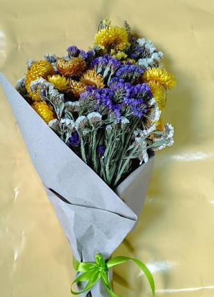 Букет сухоцветов кермек гелихризум1 фото