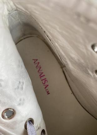 Крутые кожаные белые кеды с заклепками р.374 фото