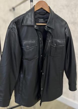 Рубашка из эко кожи pull & bear