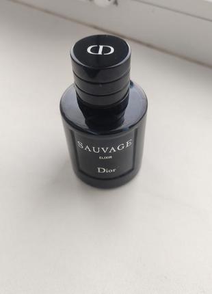 Чоловіча парфумована вода  christian dior sauvage elixir