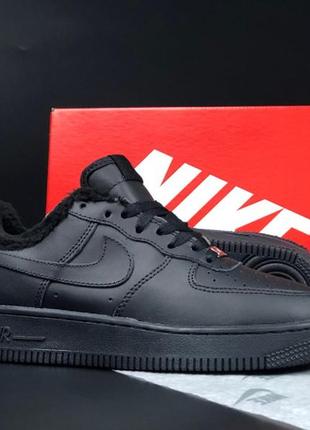 Зимние кроссовки nike air force1 фото