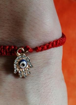 Браслет оберіг рука