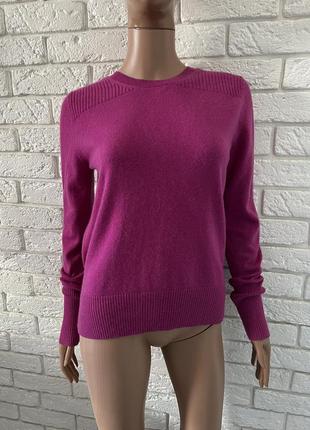 Шикарный и стильный свитер фирмы cashmere, очень стильный дизайн, тренд в этом году, качественная и приятная ткань на ощупь, 100% кашемера