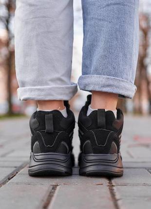 Adidas yeezy boost 700 v2 black4 фото