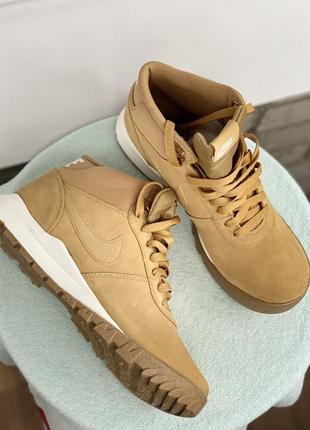 Ботинки nike 3