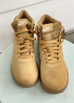 Ботинки nike 8