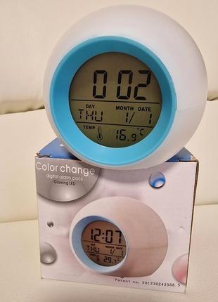 Електронний настільний годинник glowing led color change digital alarm clock